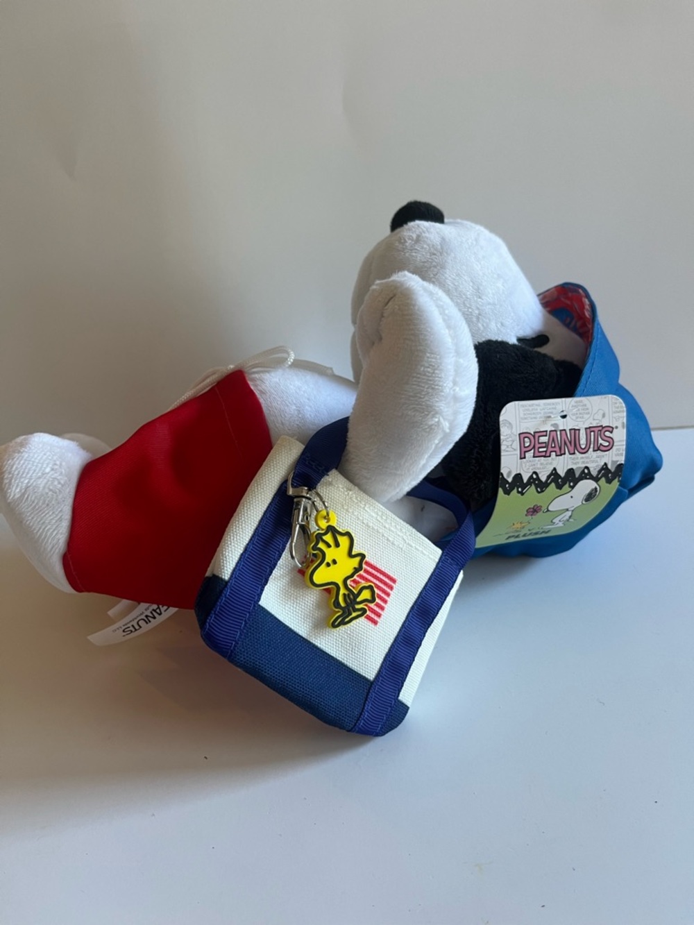 Snoopy - Picture 3 of 11